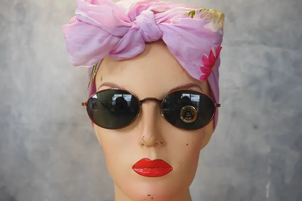 Vintage 1990s Y2K Sunglasses NOS Oval Multicolor Goth Grunge Retro Outdoor